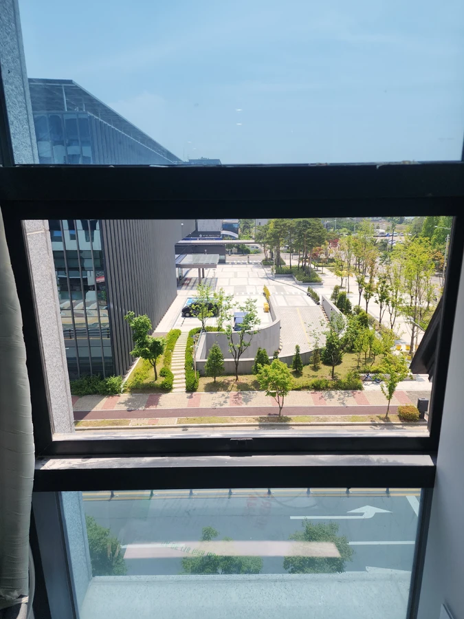 창문환풍기설치 패널 제작 오피스빌딩 기계실